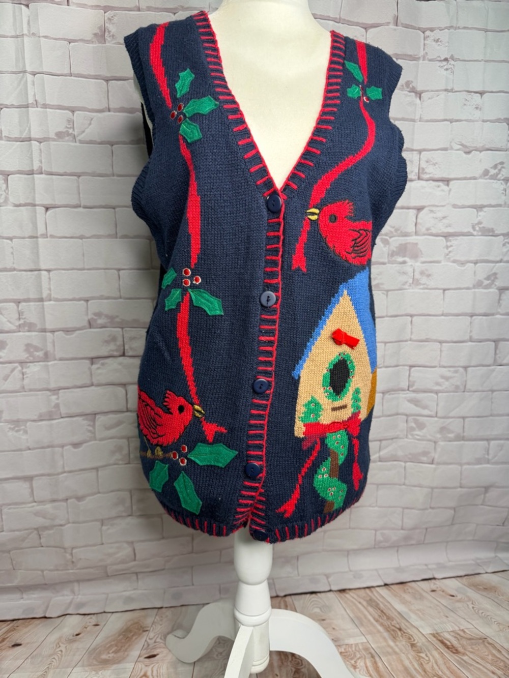 Vintage Capacity Cardinal Christmas Sweater‎ Vest Birdhouse Holiday Knit Small